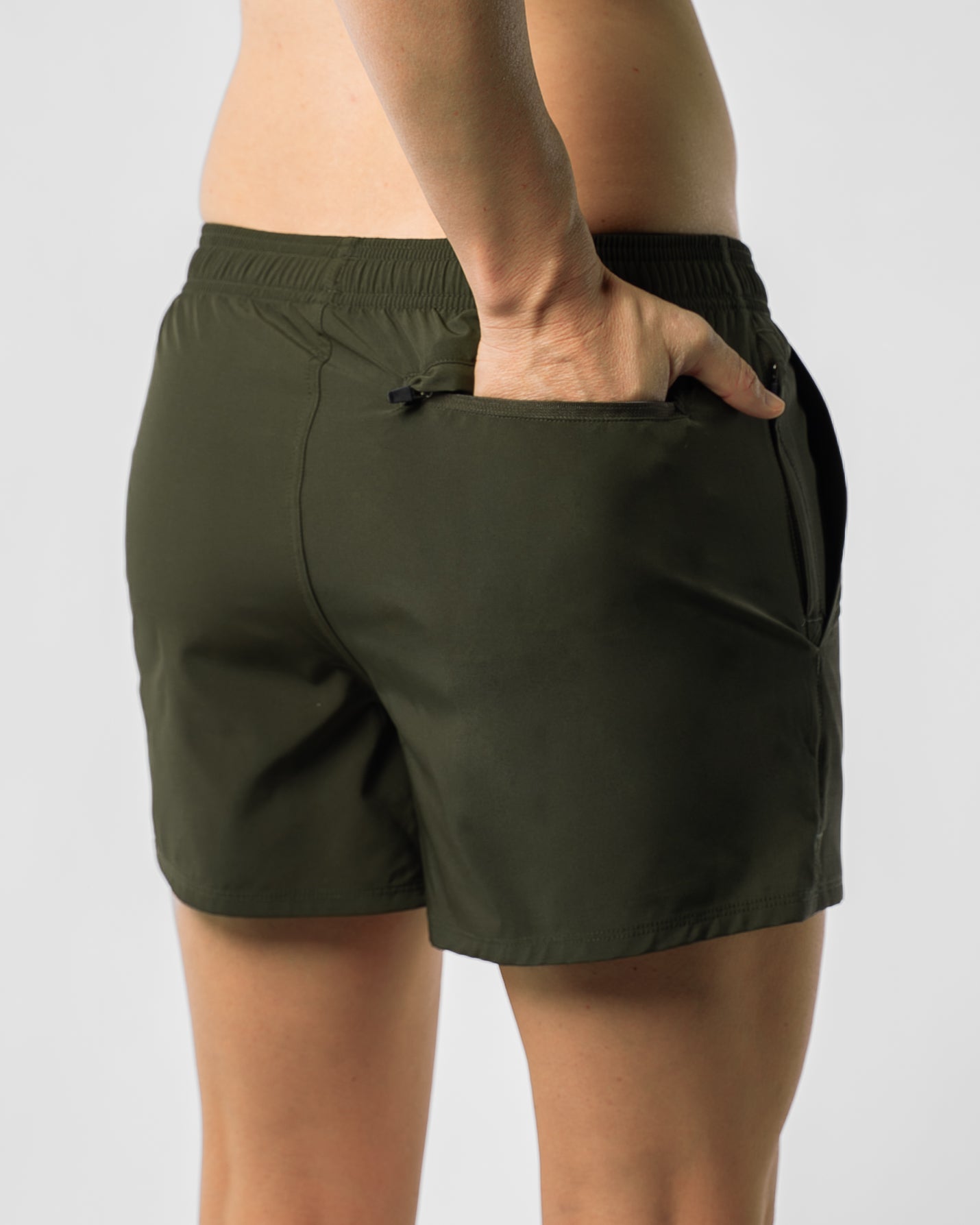 SWIFT SHORTS - MILITARY GREEN