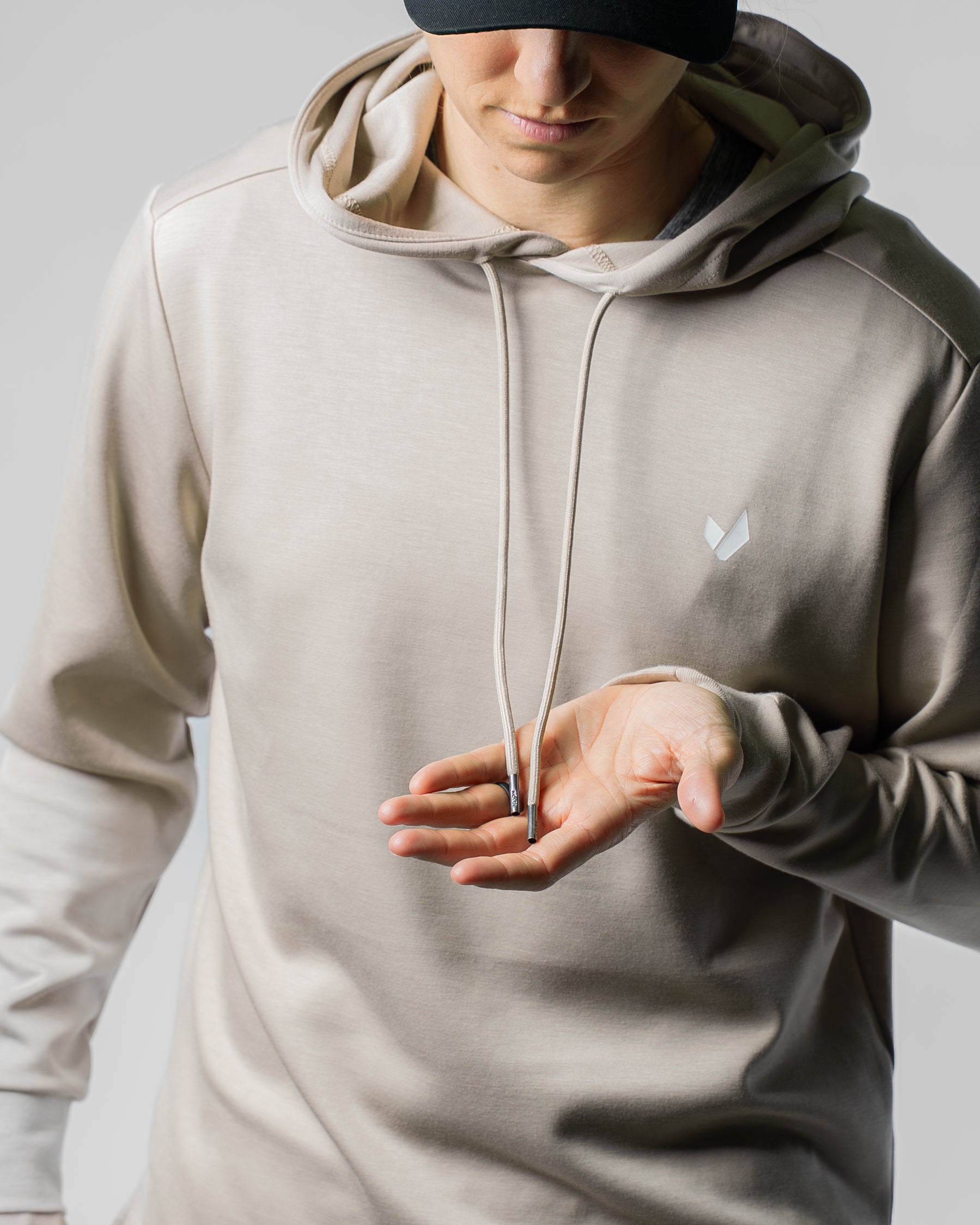 AERO HOOD - Sand